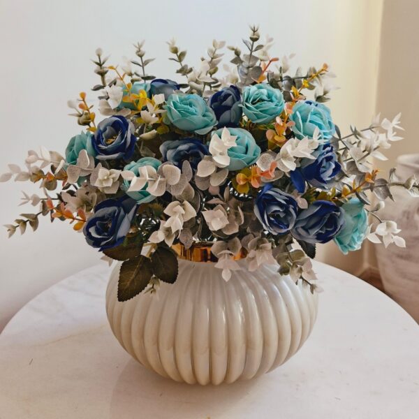 بوته رز مینیاتوری