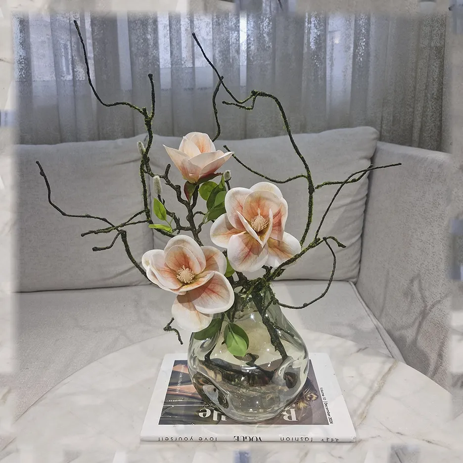 گل مصنوعی ریشه سبز